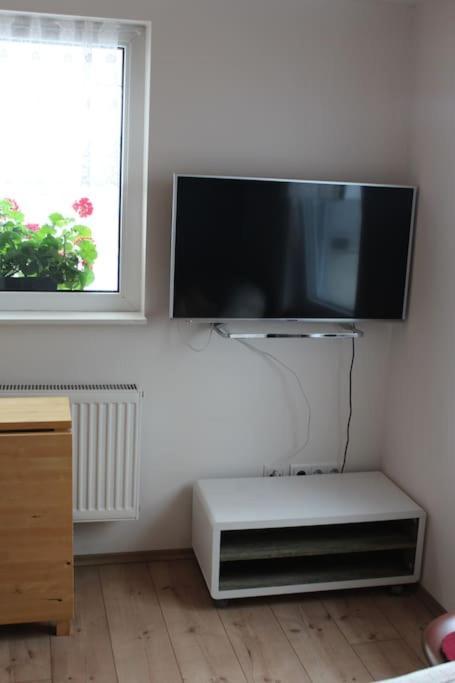 Kleines Haeuschen Am Garten In Darmstadt Ngoại thất bức ảnh